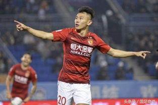 于汉超最新爆料新星,新星崛起，足球界新希望闪耀登场